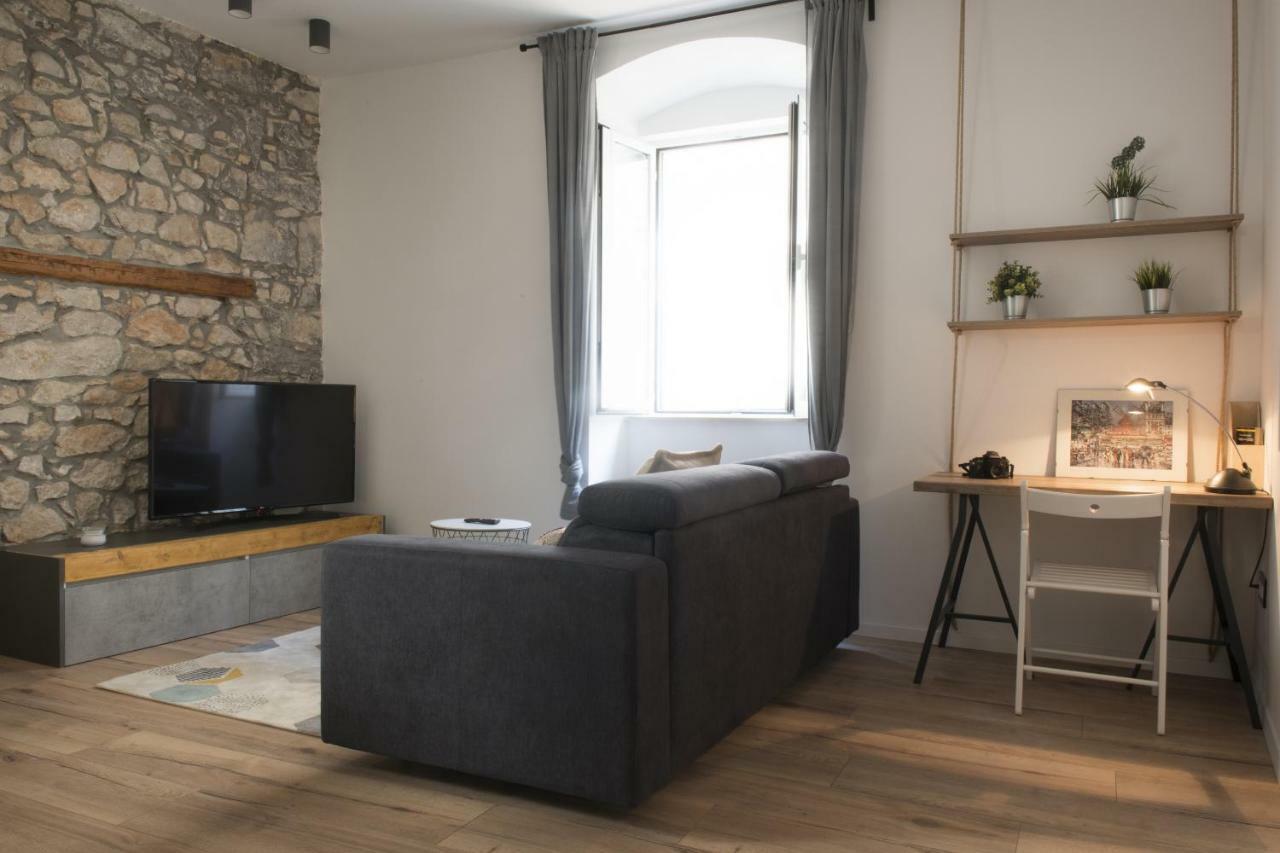 Calla Canapi Apartment Rijeka Exteriör bild